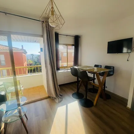Apartman Elegante Piso De Suenos Con Piscina *